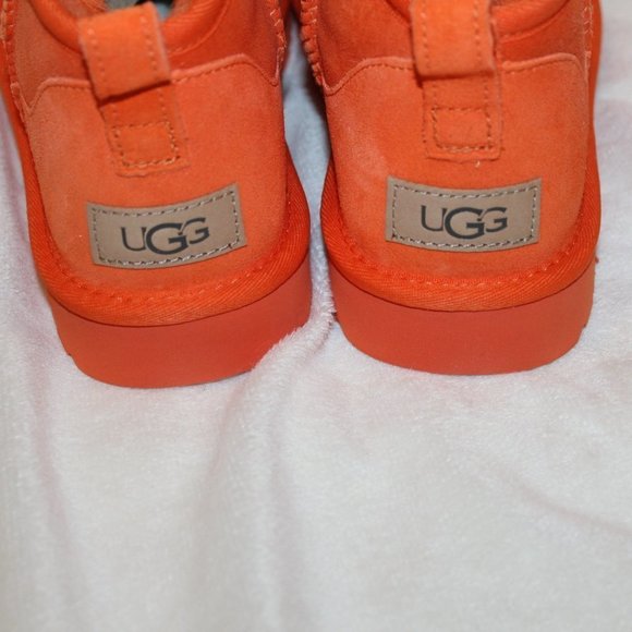 NIB UGG WOMEN'S ULTRA MINI SUEDE SHEARLING ANKLE WINTER BOOTS SODA ORANGE - Picture 4 of 7